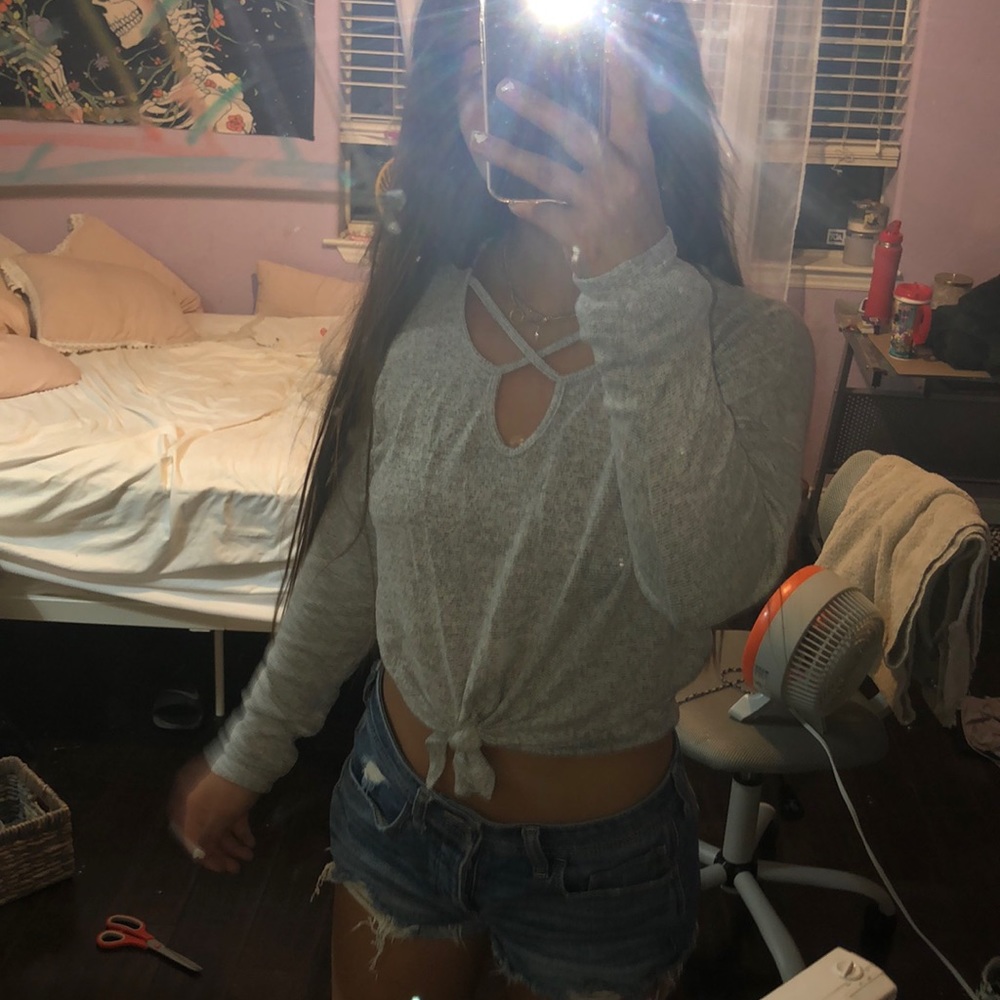 grey cropped sweater